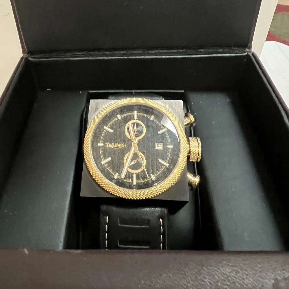 Triumph Motorcycles Men's 3024-05 Scrambler Collection Chronograph Watch - Picture 2 of 8